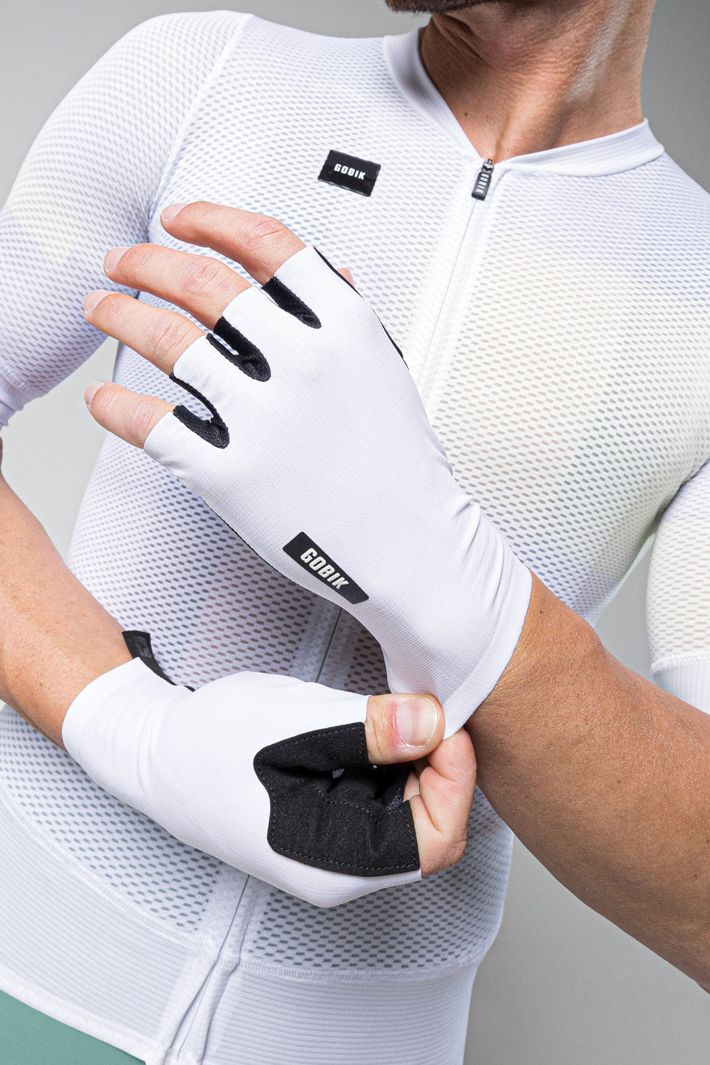 GANTS COURTS MAMBA 2.0 MIXTE BLANC